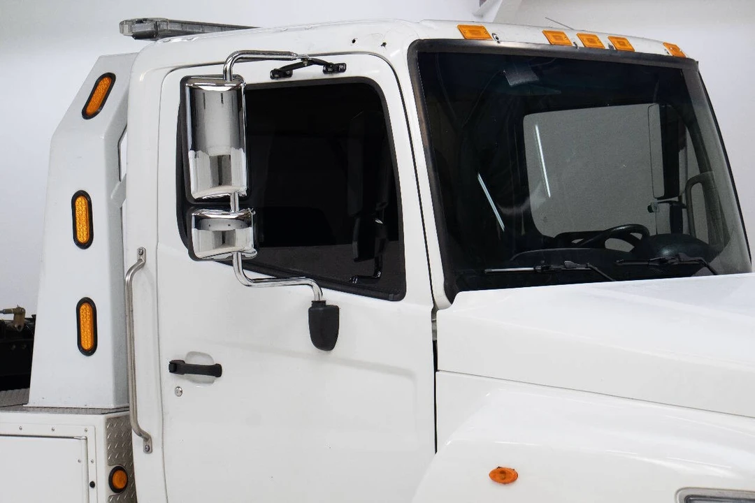 2020 Hino - Image 10 of 12