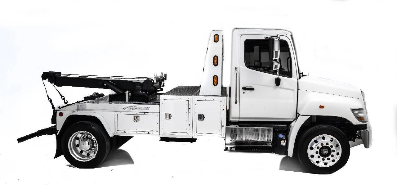 2020 Hino - Image 5 of 12