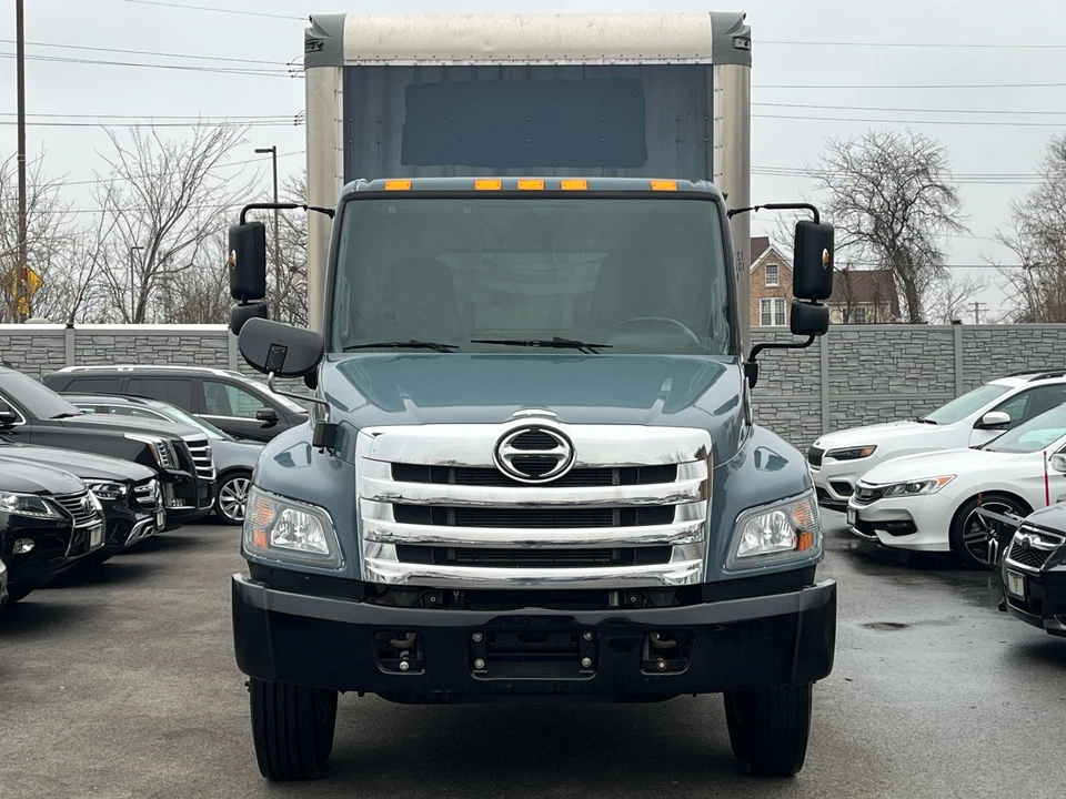 2020 Hino - Image 2 of 21