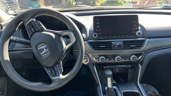 2020 Honda Accord 10th Gen - Image 7 of 12