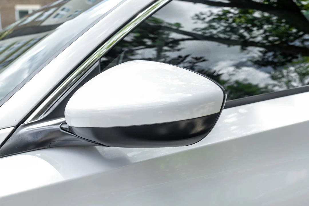 2020 Honda Accord 10th Gen - Image 28 of 31