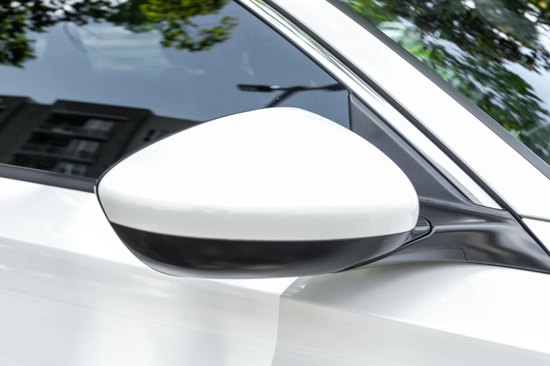 2020 Honda Accord 10th Gen - Image 29 of 31