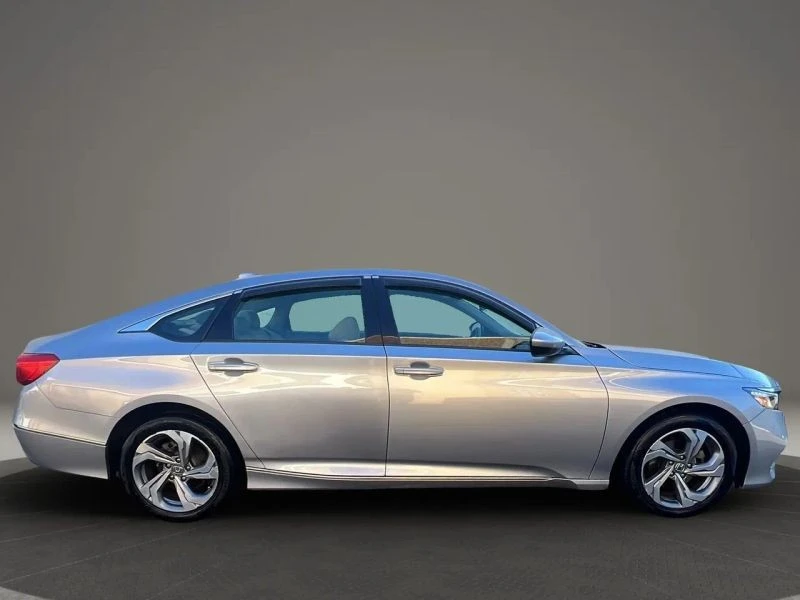 2020 Honda Accord 10th Gen - Image 4 of 12