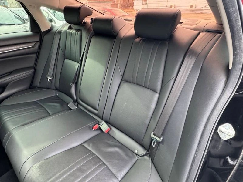 2020 Honda Accord 10th Gen - Image 11 of 12
