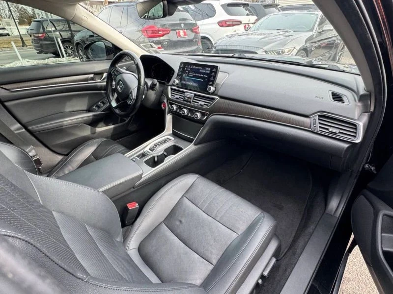 2020 Honda Accord 10th Gen - Image 10 of 12