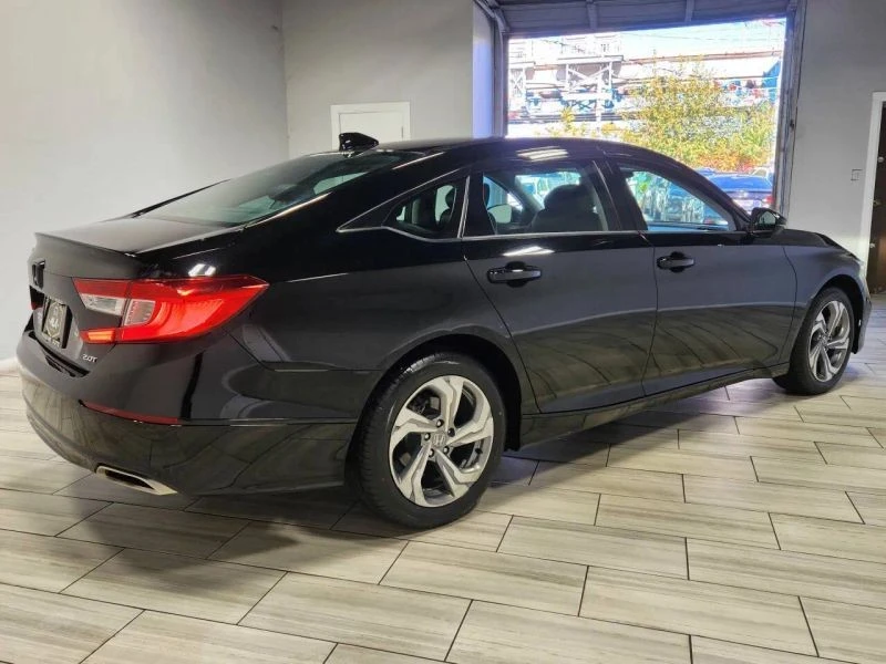 2020 Honda Accord 10th Gen - Image 5 of 12