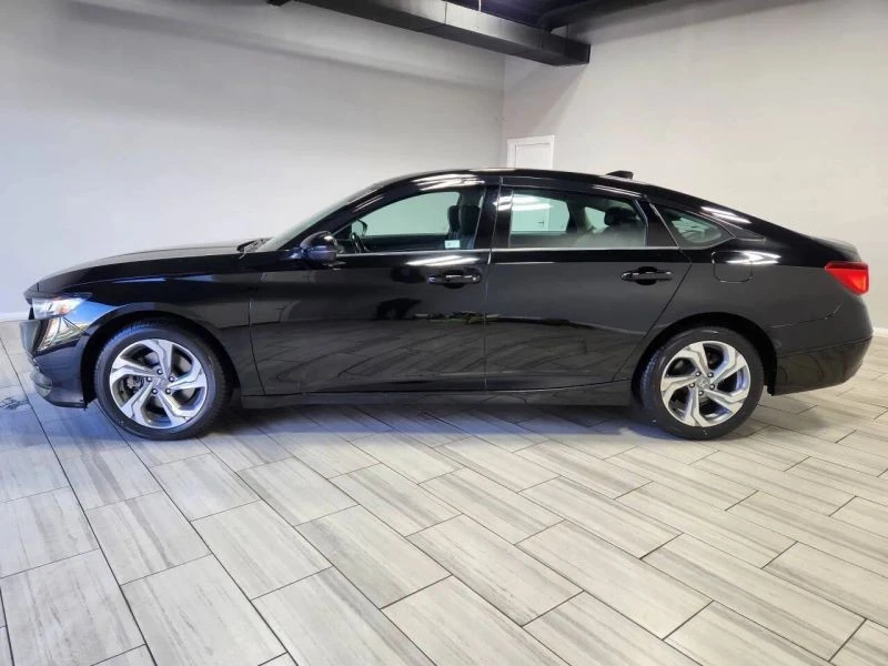 2020 Honda Accord 10th Gen - Image 2 of 12