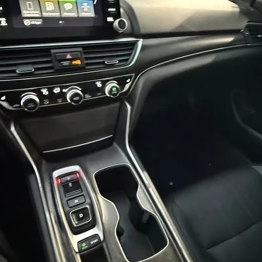 2020 Honda Accord 10th Gen - Image 12 of 12