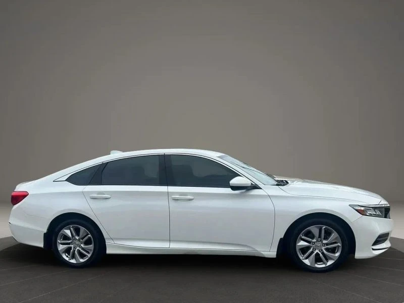 2020 Honda Accord 10th Gen - Image 4 of 12