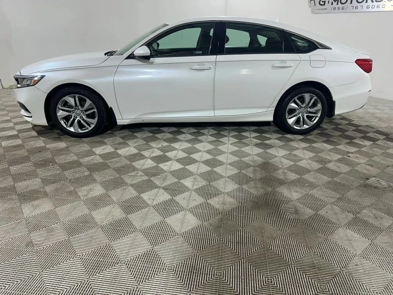 2020 Honda Accord 10th Gen - Image 3 of 12