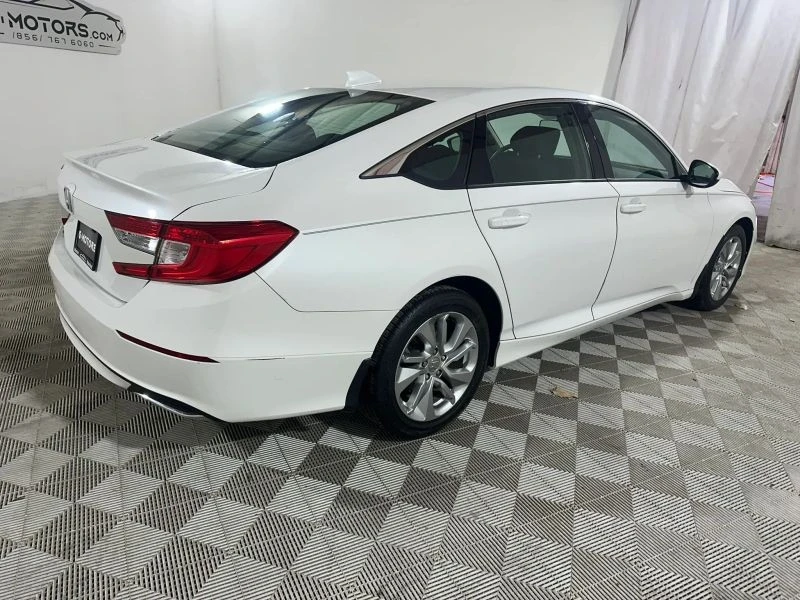 2020 Honda Accord 10th Gen - Image 7 of 12