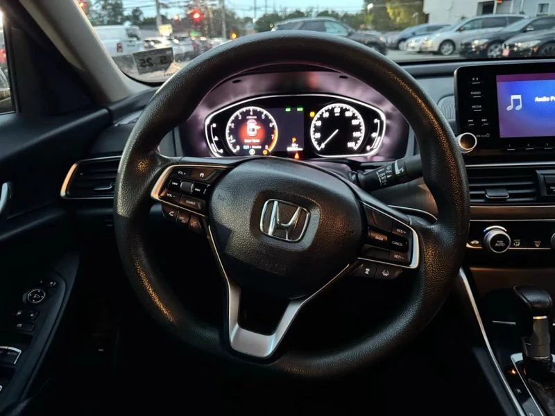 2020 Honda Accord 10th Gen - Image 10 of 12