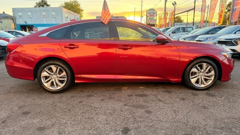2020 Honda Accord 10th Gen - Image 11 of 12