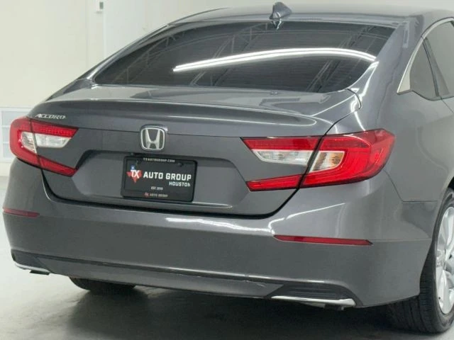 2020 Honda Accord 10th Gen - Image 12 of 21