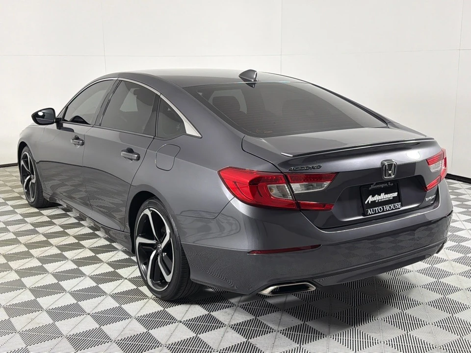 2020 Honda Accord 10th Gen - Image 6 of 12
