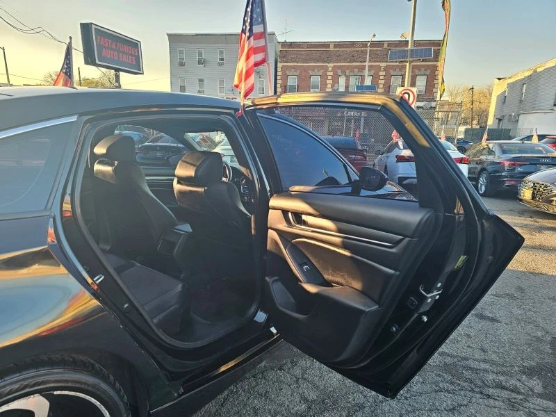 2020 Honda Accord 10th Gen - Image 12 of 12