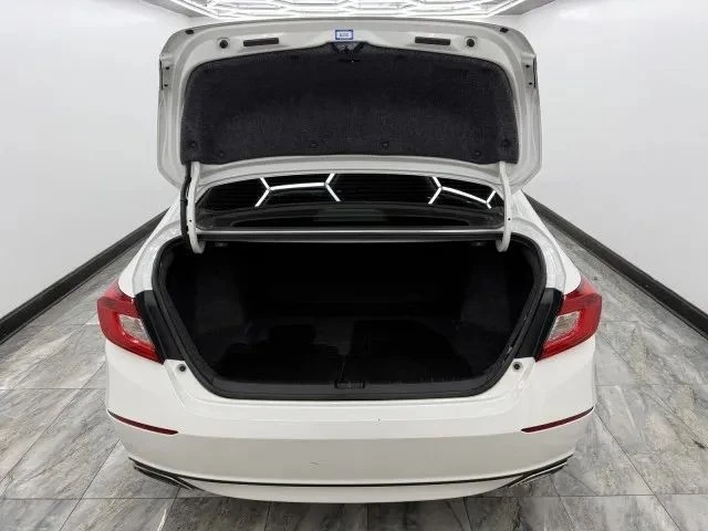 2020 Honda Accord 10th Gen - Image 6 of 12