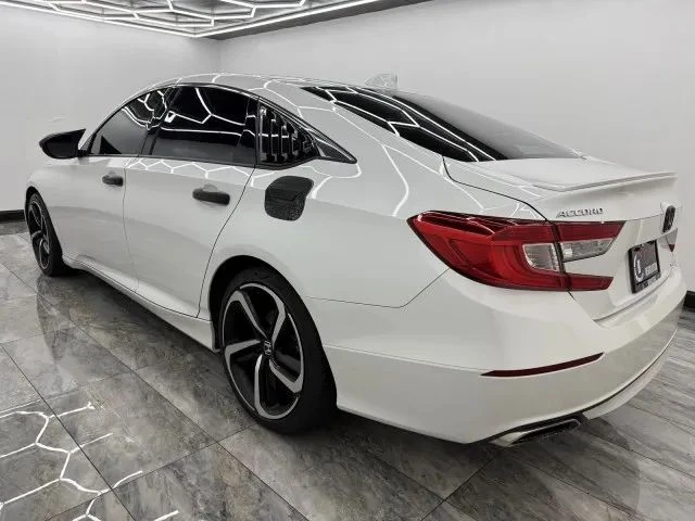 2020 Honda Accord 10th Gen - Image 4 of 12