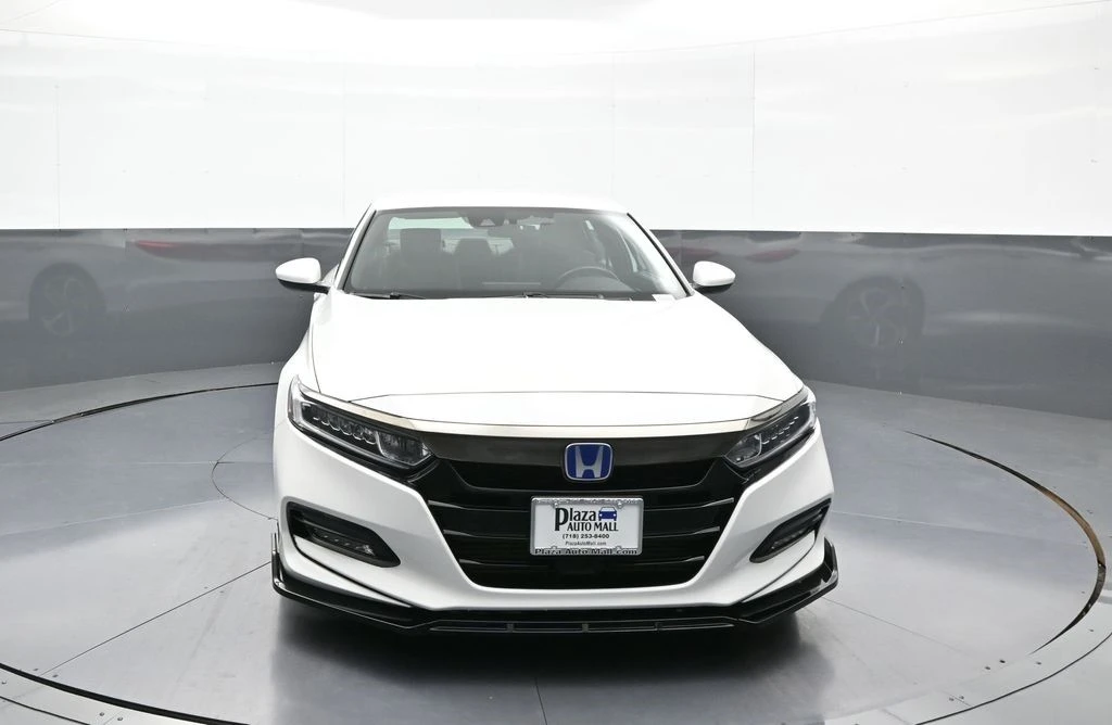 2020 Honda Accord 10th Gen - Image 2 of 12