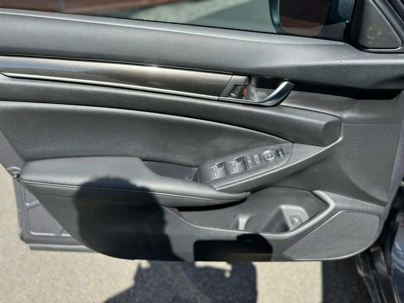 2020 Honda Accord 10th Gen - Image 12 of 12