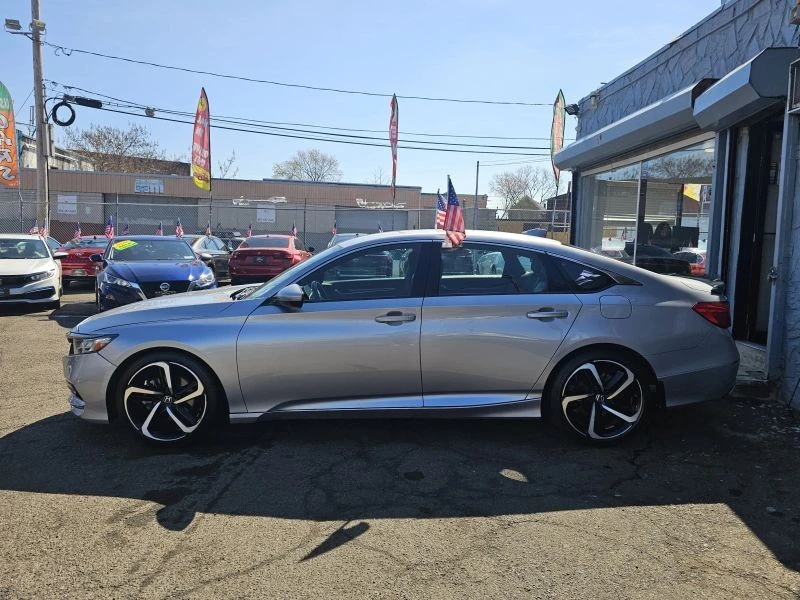 2020 Honda Accord 10th Gen - Image 5 of 12