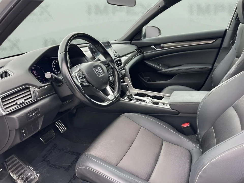 2020 Honda Accord 10th Gen - Image 9 of 12