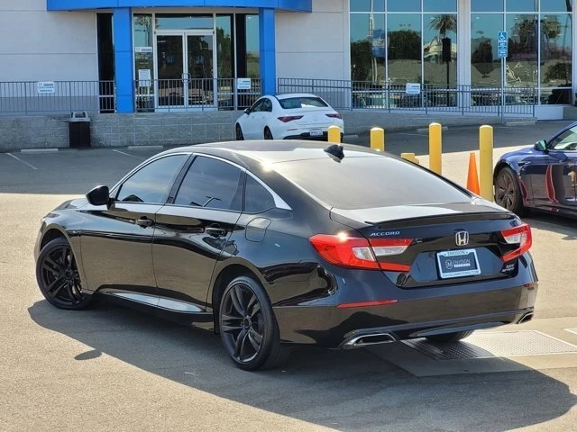 2020 Honda Accord 10th Gen - Image 7 of 12