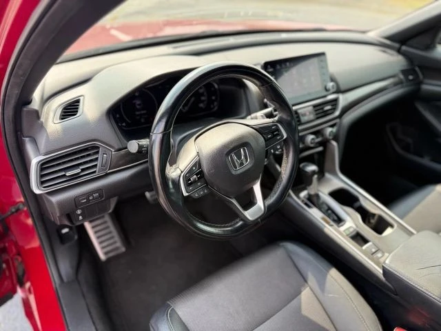 2020 Honda Accord 10th Gen - Image 9 of 21
