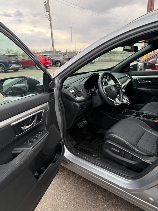 2020 Honda CR-V 5th Gen - Image 9 of 16