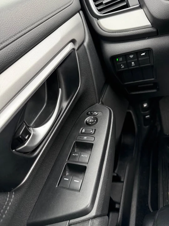 2020 Honda CR-V 5th Gen - Image 16 of 16