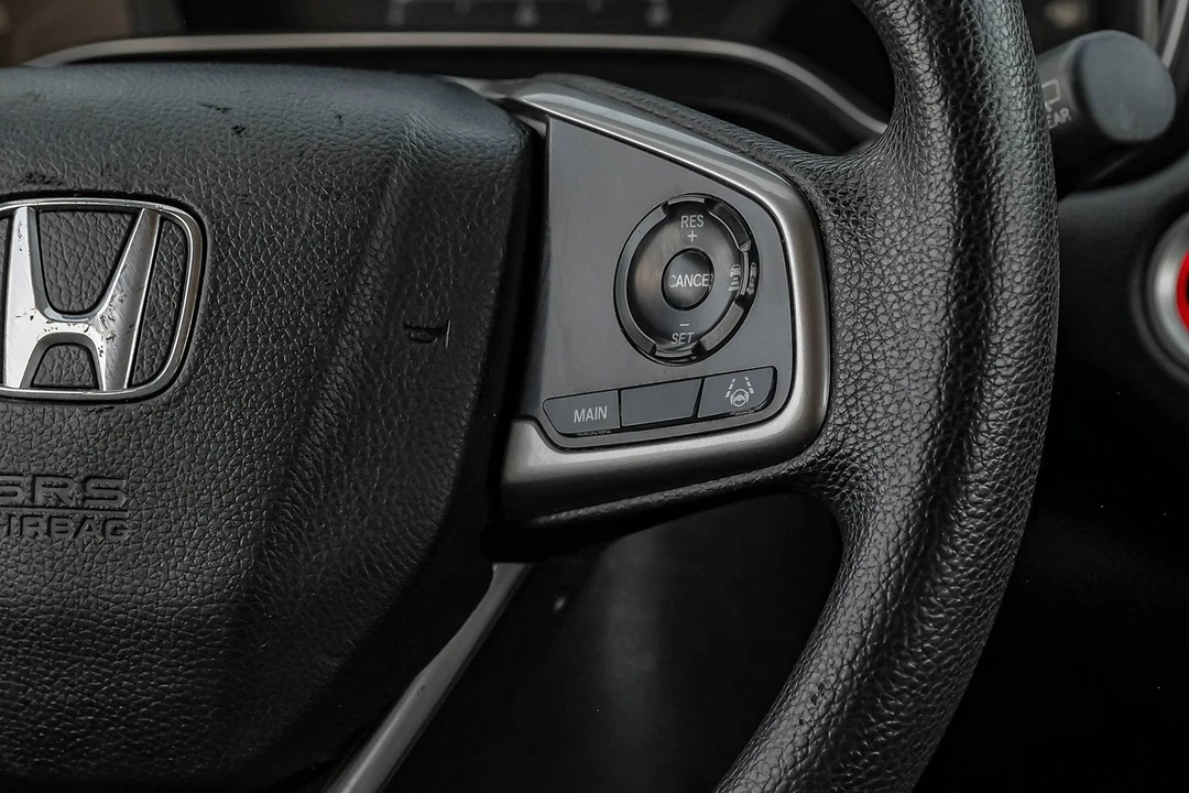 2020 Honda CR-V 5th Gen - Image 21 of 31
