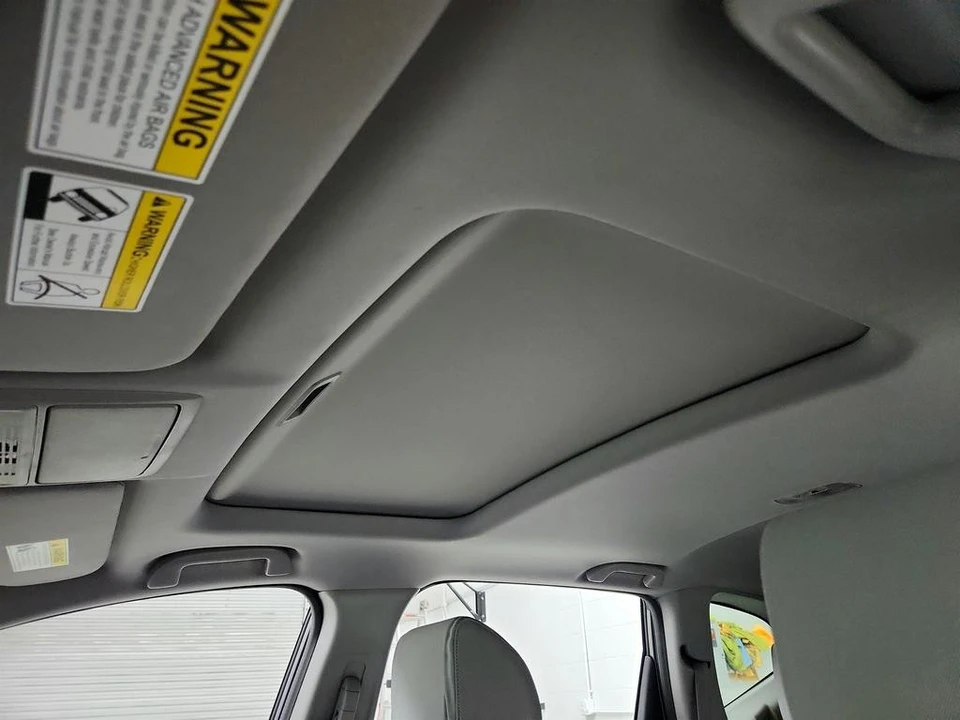 2020 Honda CR-V 5th Gen - Image 15 of 21