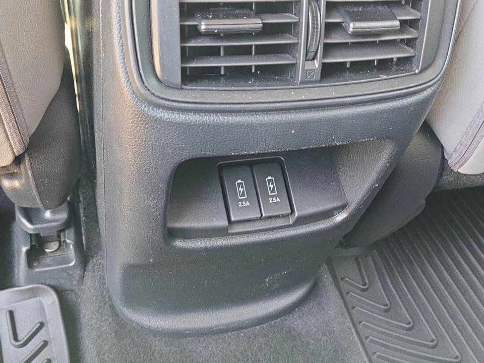 2020 Honda CR-V 5th Gen - Image 8 of 16