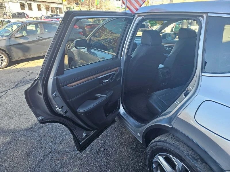 2020 Honda CR-V 5th Gen - Image 10 of 12