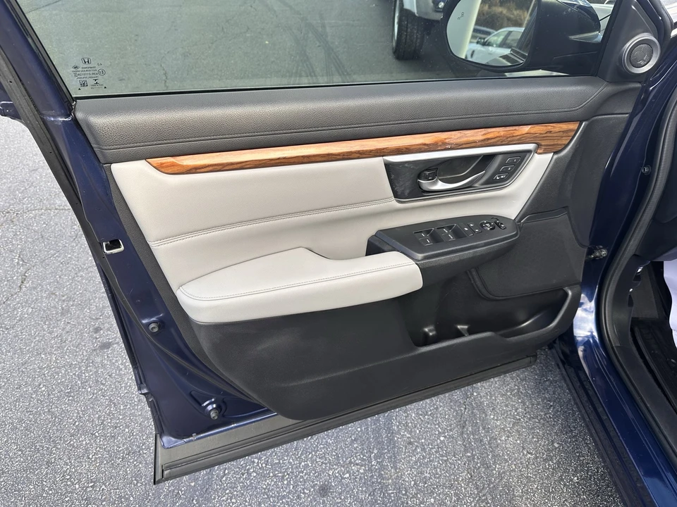 2020 Honda CR-V 5th Gen - Image 9 of 12