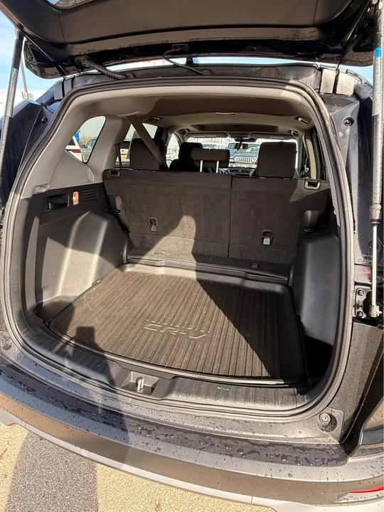 2020 Honda CR-V 5th Gen - Image 3 of 9