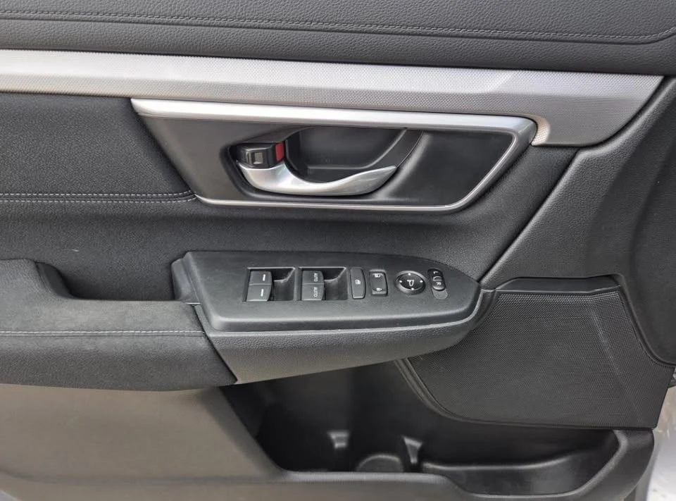 2020 Honda CR-V 5th Gen - Image 11 of 19