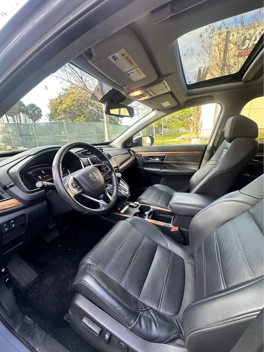 2020 Honda CR-V 5th Gen - Image 9 of 12