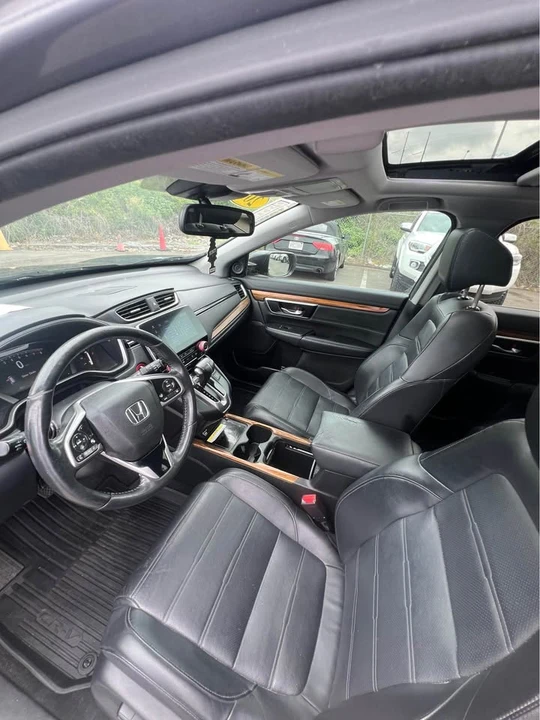 2020 Honda CR-V 5th Gen - Image 17 of 20