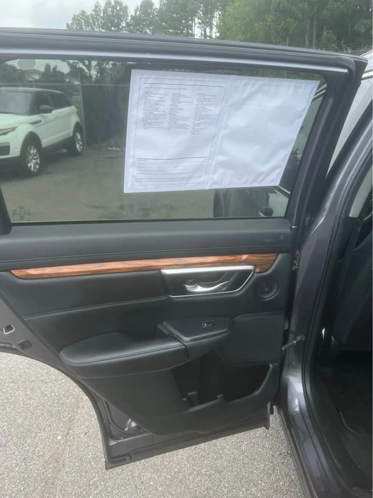 2020 Honda CR-V 5th Gen - Image 11 of 20