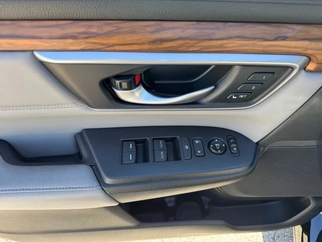 2020 Honda CR-V 5th Gen - Image 15 of 21