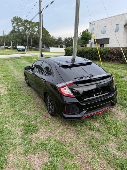 2020 Honda Civic 10th Gen - Image 5 of 14