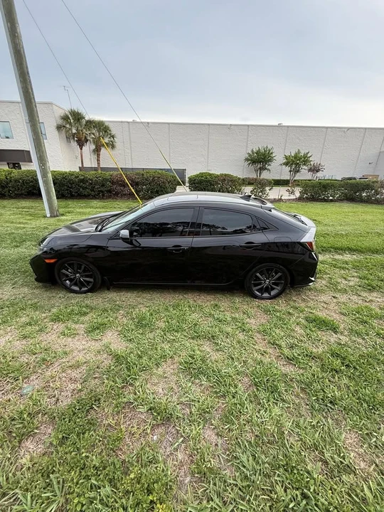 2020 Honda Civic 10th Gen - Image 9 of 14
