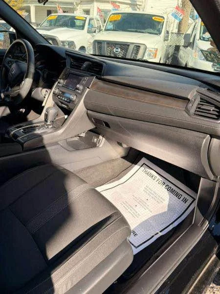 2020 Honda Civic 10th Gen - Image 6 of 8