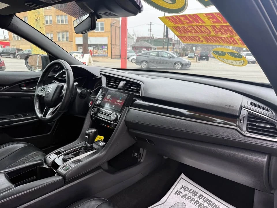 2020 Honda Civic 10th Gen - Image 13 of 20