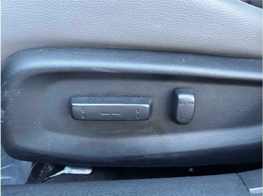 2020 Honda Civic 10th Gen - Image 18 of 21