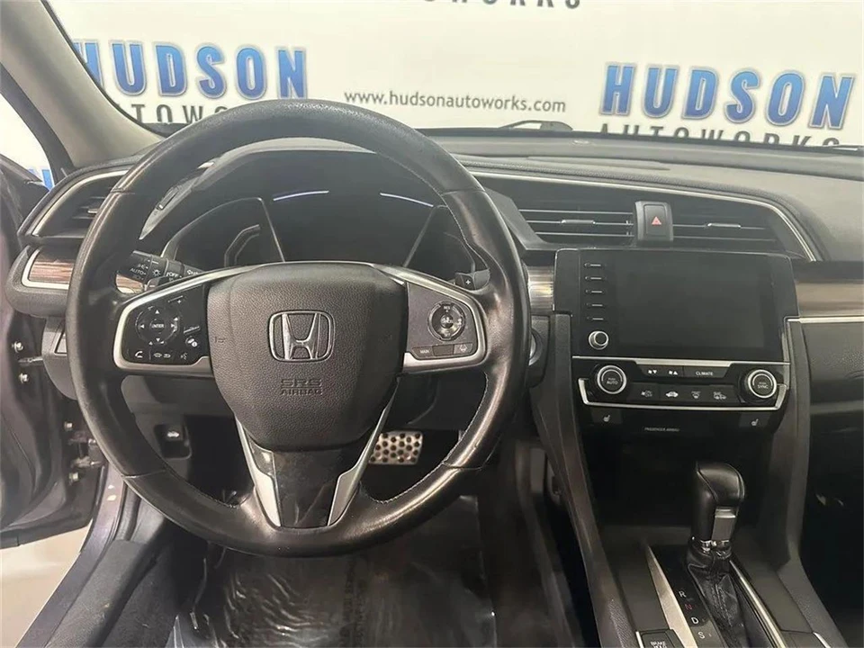 2020 Honda Civic 10th Gen - Image 17 of 31