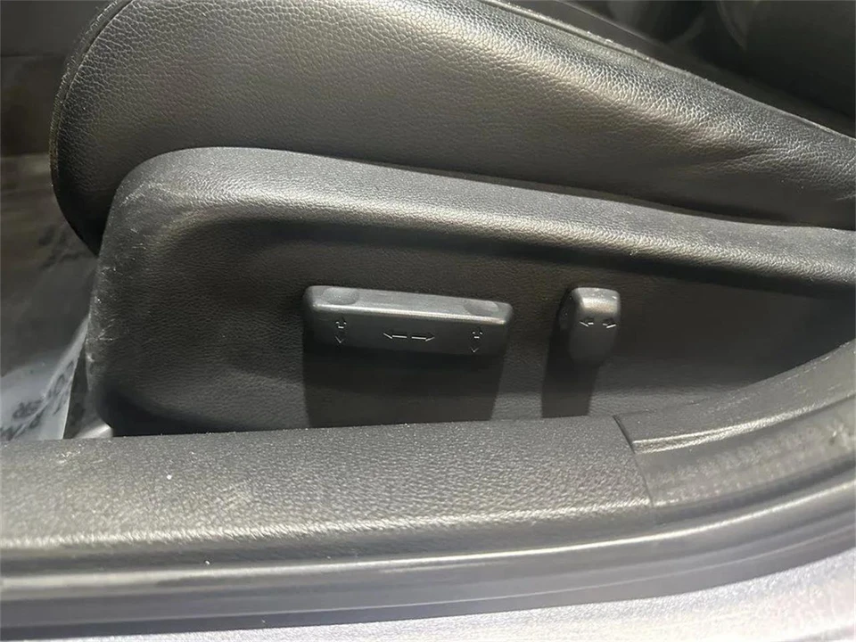 2020 Honda Civic 10th Gen - Image 15 of 31