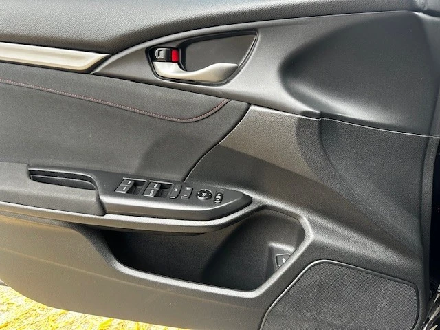 2020 Honda Civic 10th Gen - Image 17 of 19