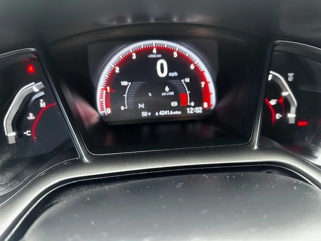 2020 Honda Civic 10th Gen - Image 13 of 19